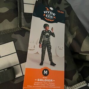 Hyde & Eek! Kids Soldier Costume size M (8)